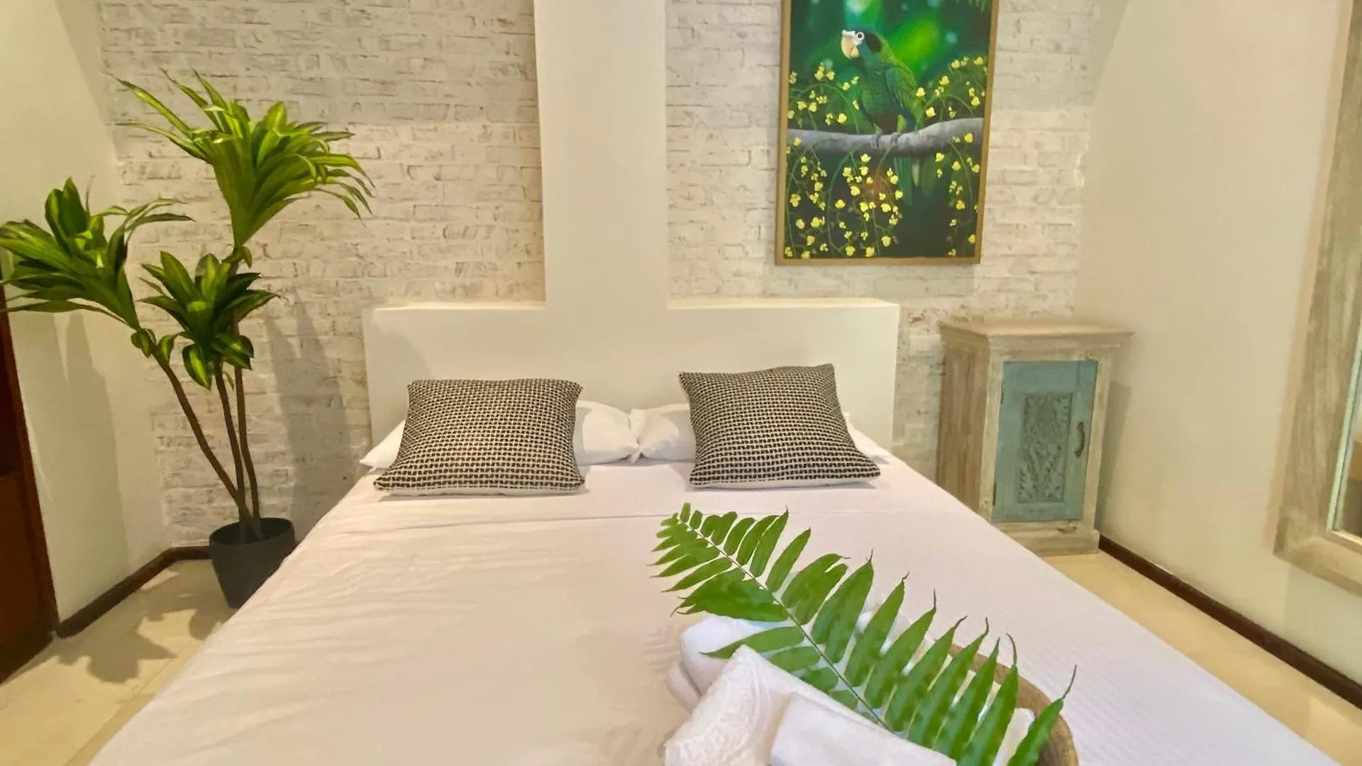 Boutique Hotel Casa Grande, Parrot'S Paradise Suite Aparthotel Santo Domingo
